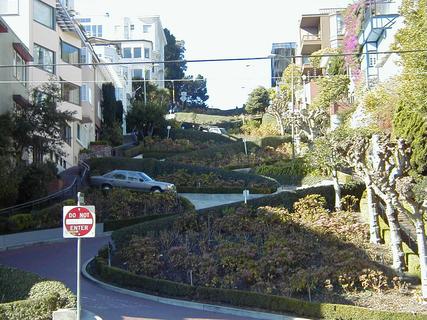 Lombard St.  The crookedest street in the world! (supposedly)<br>Location: <a href="https://www.google.com/maps/search/?api=1&query=37.80226,-122.41786" target="_new">Lombard St</a>